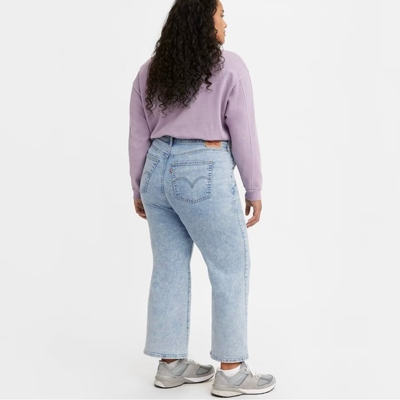 Levi’s HIGH RISE CROPPED FLARE WOMEN'S JEANS (PLUS SIZE) 16W - Picture 1 of 13